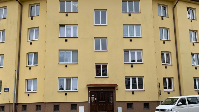 Pronájem bytu 1+kk v osobním vlastnictví 26 m², Jindřichův Hradec (ID 182-NP03943)