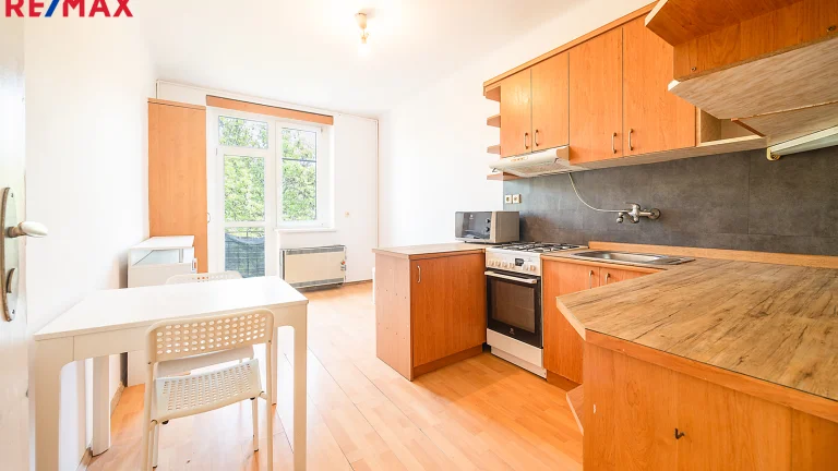Pronájem bytu 2+kk v osobním vlastnictví 40 m², Praha 10 - Strašnice (ID 218-NP06475)