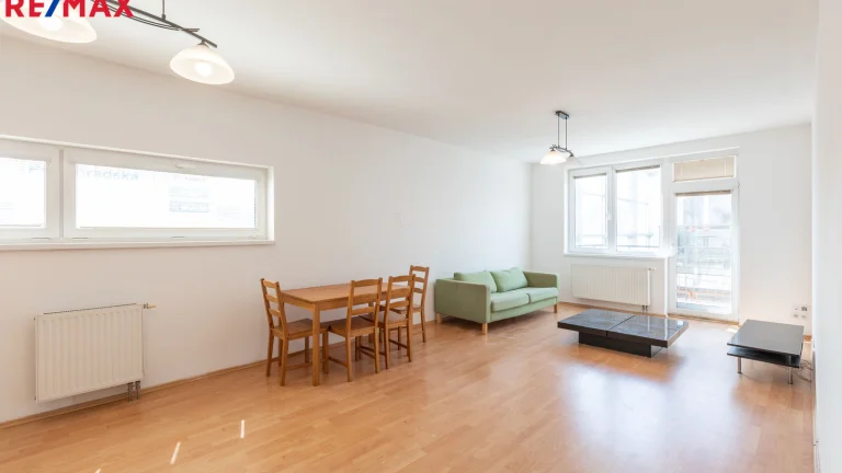 Pronájem bytu 3+kk v osobním vlastnictví 86 m², Praha 9 - Vysočany (ID 010-NP04805)
