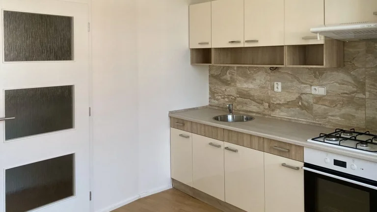 Pronájem bytu 1+kk v osobním vlastnictví 33 m², Chomutov (ID 032-NP09179)