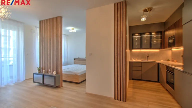 Pronájem bytu 2+kk v družstevním vlastnictví 50 m², Praha 5 - Třebonice (ID 273-NP03957)