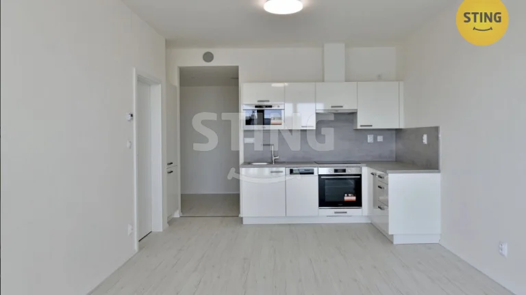 Byt 2+kk k pronájmu, České Budějovice / České Budějovice 2, ulice Na Zlaté stoce
