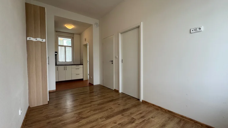 Pronájem bytu 2+kk v osobním vlastnictví 25 m², Hořovice (ID 124-NP01300)