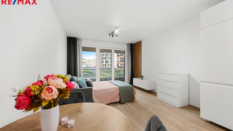 Pronájem bytu 1+kk v osobním vlastnictví 45 m², Praha 9 - Hloubětín (ID 332-NP00371)