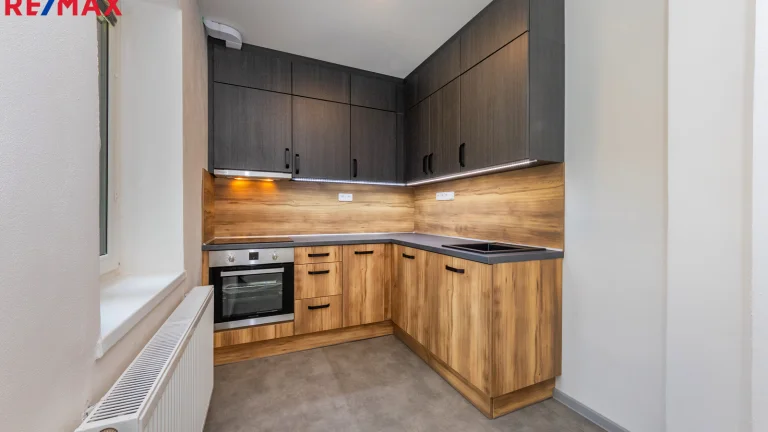 Pronájem bytu 3+1 v osobním vlastnictví 71 m², Praha 9 - Hloubětín (ID 010-NP04815)