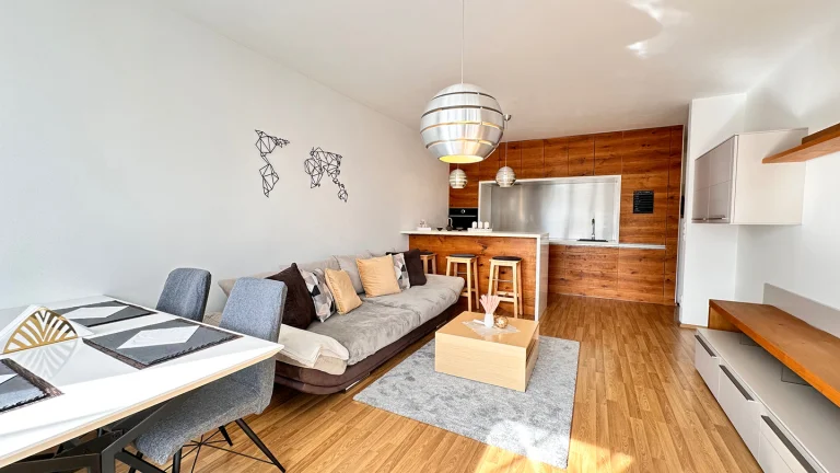 Pronájem bytu 2+kk v osobním vlastnictví 65 m², Praha 4 - Modřany (ID 201-NP03103)