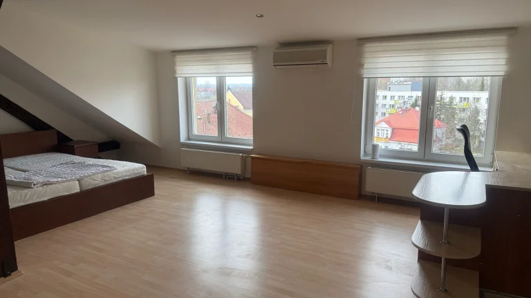Pronájem bytu 2+kk v osobním vlastnictví 63 m², Bohumín (ID 306-NP83348)