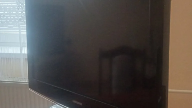 Predám televízor