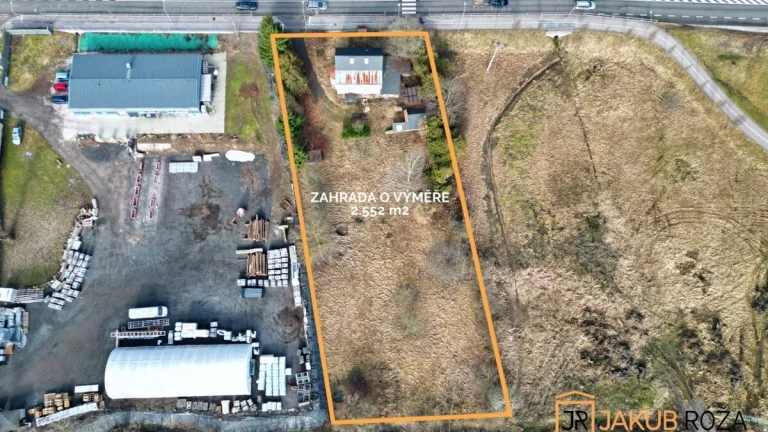 Prodej komerčního pozemku 2552 m² Vrchlabí Lánovská