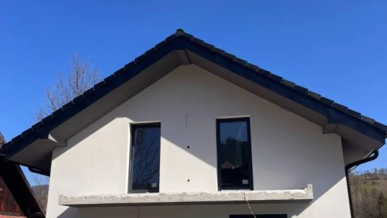 Predaj: Rodinný dom v obci Nová Bystrica (268-D