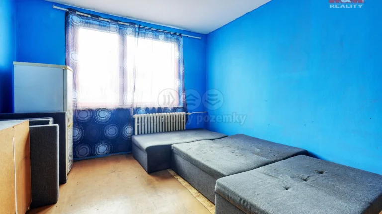 Pronájem bytu 1+kk, 20 m², Rovná