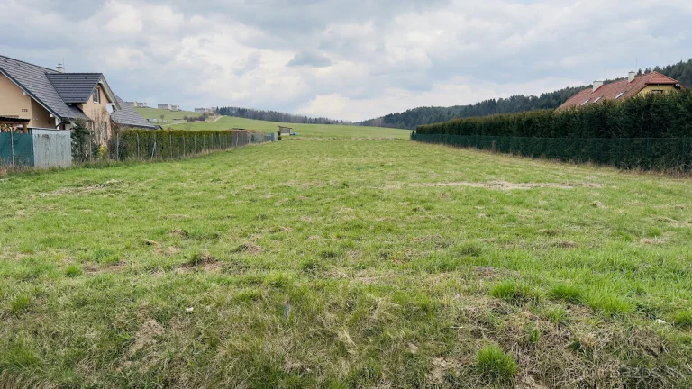 PREDAJ: stavebný pozemok DOLNÁ LEHOTA, BREZNO, NÍZKE TATRY