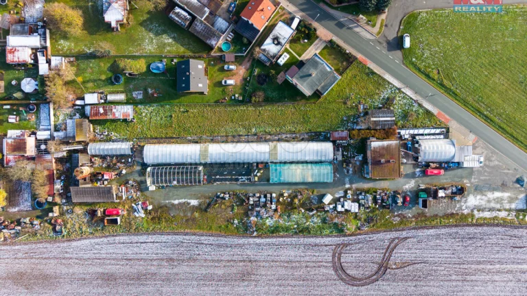 Prodej pozemku k bydlení, 2012 m², Ráby