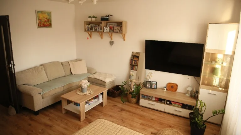 Kompletne prerobený 2 izb.byt Tlmače