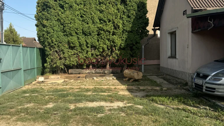 NA PREDAJ_víkendový dom s možnosťou celoročného využitia vo
