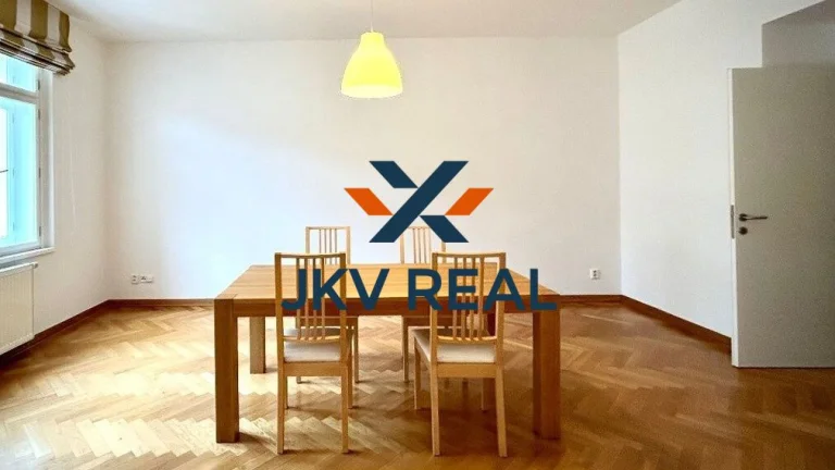 Na predaj charizmatický 2i byt v centre Ružinova.
