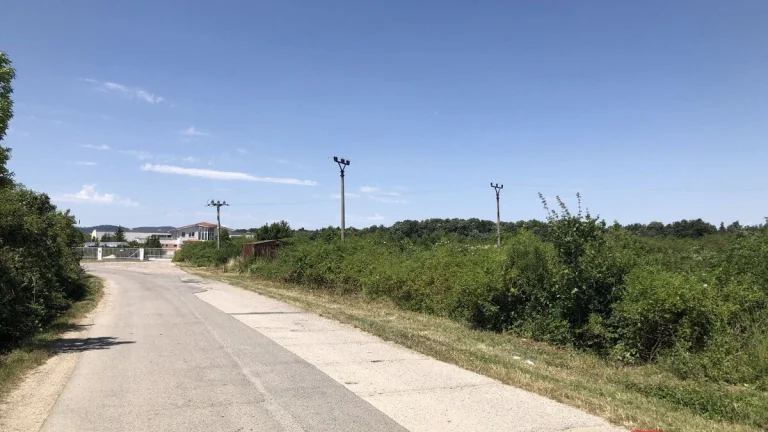 Pozemok na komerčné účely Budmerice, predaj