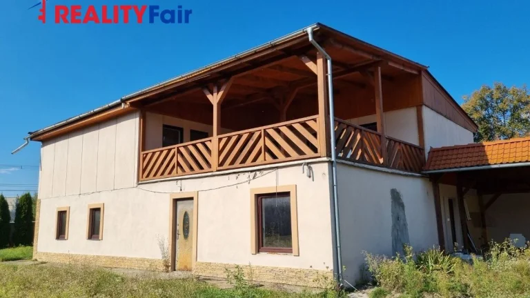 Predaj domu s rozľahlým pozemkom 5.900m2 - Šurice