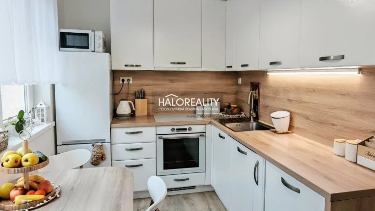 HALO reality - Predaj, trojizbový byt Spišská Nová Ves, Star