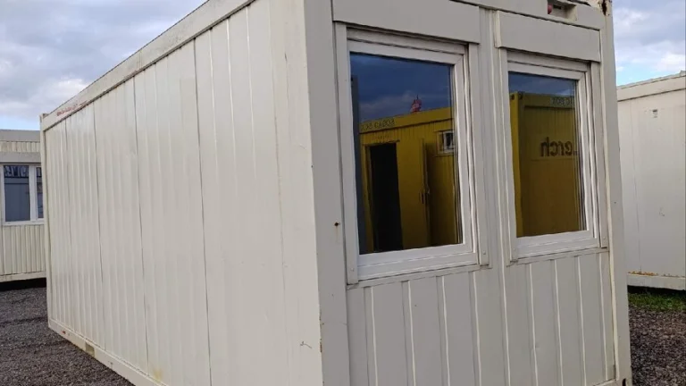 Kancelář/obytný kontejner VOJTANO 6m (20ft)