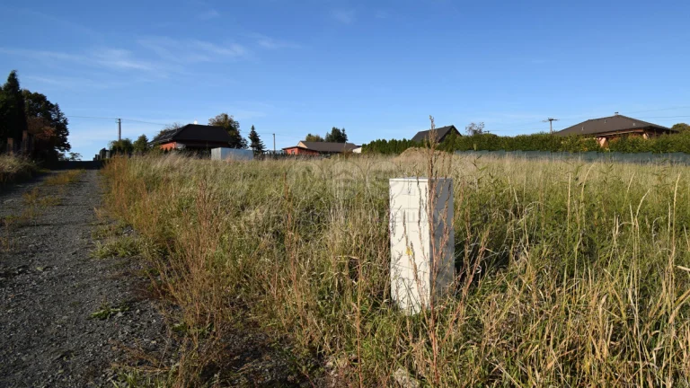 Prodej pozemku k bydlení, 1301 m², Petřvald
