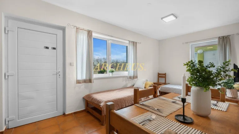 2 izbový apartmán Holiday Village - Slnečné jazerá sever