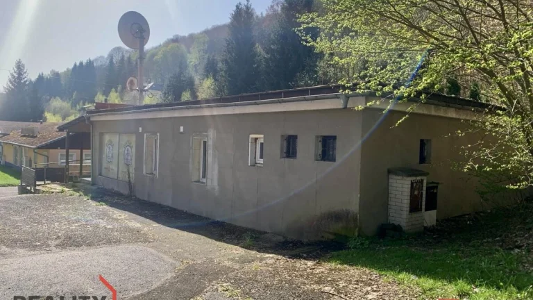 Prodej, komerční/restaurace, 122 m2, třída Dukelských hrdinů