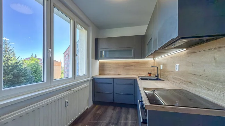 Pronájem, byt, 3+1, 76 m2, Chomutov, Kamenná ul.