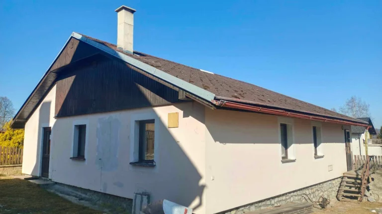 Prodám RD pro 2 apartmány v Černé v Pošumaví na Lipně