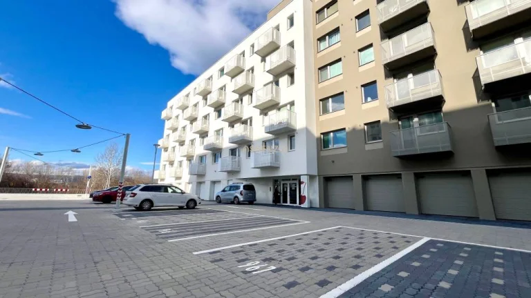 ASSENZIO - NA PRENAJOM - 2 izb BYT S BALKÓNOM - OVOCNE SADY