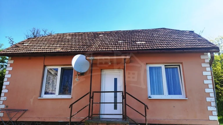 Útulný dom s letnou kuchyňou Demandice