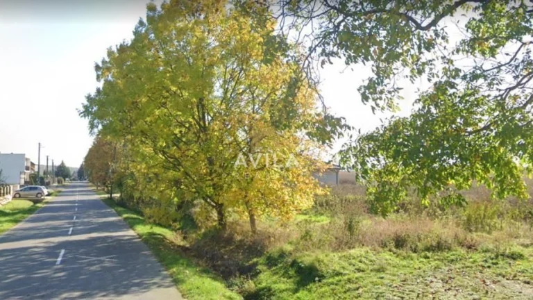 NA PREDAJ: Stavebný pozemok 1115m2 - Horná Krupá