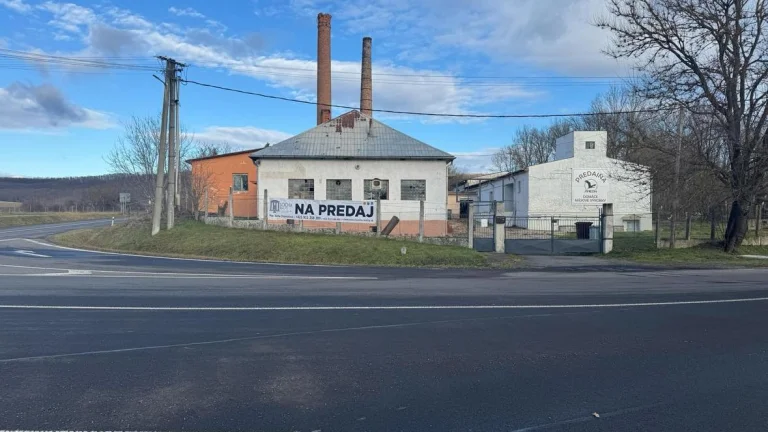 Prevádzkové budovy v Pôtri - Možnosť kúpy samostatne
