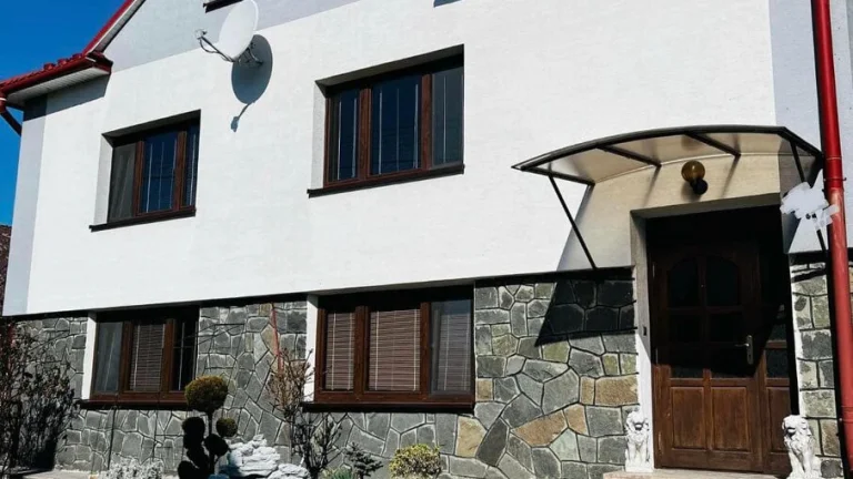 Krásny rodinný dom s veľkým pozemkom 2065m2, Zámutov