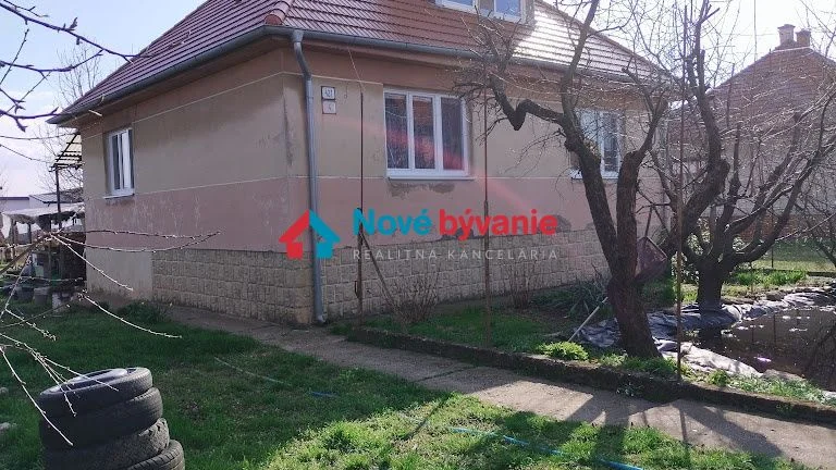 Predaj, rodinný dom - Kálna nad Hronom (N013-12-MAHA)