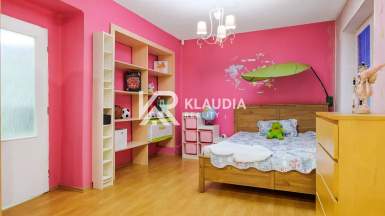 Byt 120m2 Komenského ul., KE- Staré Mesto