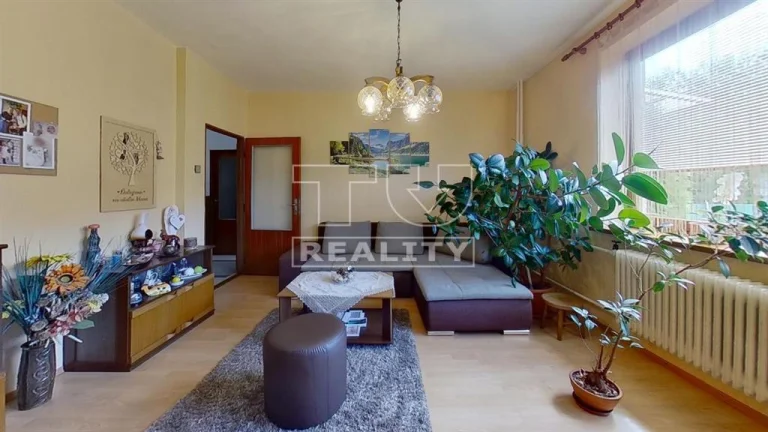 Rodinný dom , pozemok 360m2, Dolný Kubín