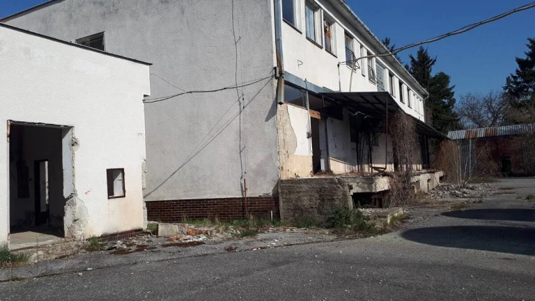 PODNIKATEĽSKÝ OBJEKT V TEKOVSKÝCH LUŽANOCH, ID 227