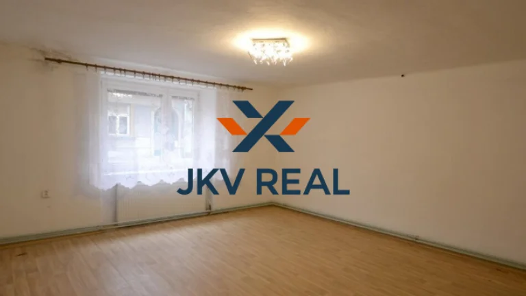Na predaj slnečný 4-izbový dom v Senci