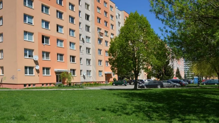 Žilina - Prenájom bytu 1+1, 43 m2, Vlčince