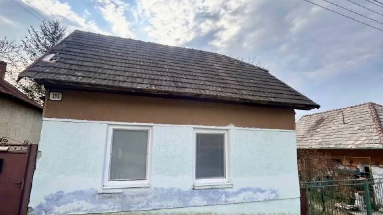 Predaj malého domu v veľkou záhradou v obci Dubník, okr. Nov