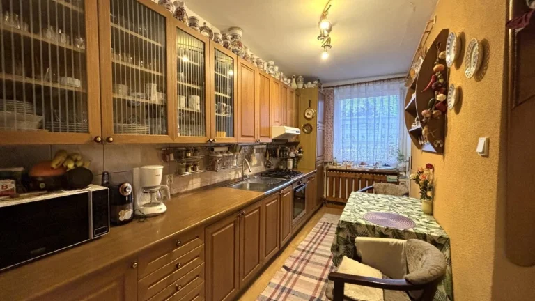 PREDAJ, SLNEČNÝ 2 IZBOVÝ BYT, POPRAD-JUH
