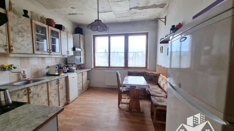 Iba u Nás - Na predaj 3-izbový byt s balkónom v obci Komoča