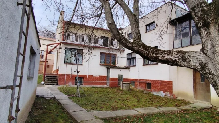 Predám rodinný dom 155 m2, pozemok 1592 m2, obec Trakovice