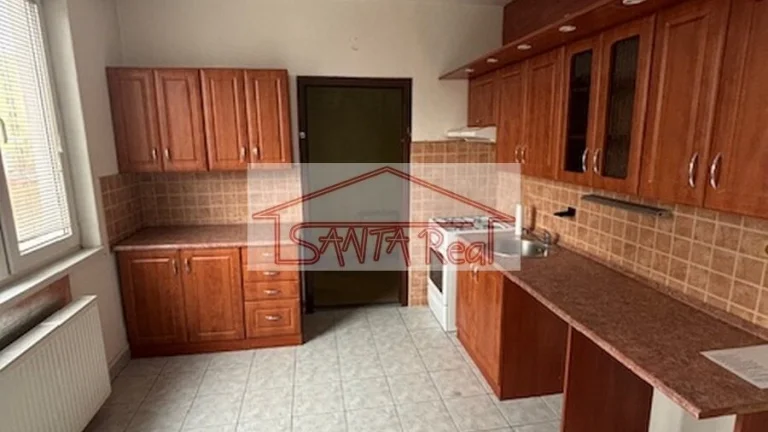 REZERVOVANÉ, LEVICE – PREDAJ – 3 IZBOVÝ BYT, ID 543