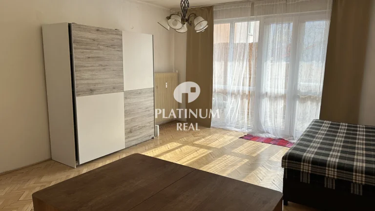 Priestranný 2 izbový byt pri NTC, samostatné izby,loggia