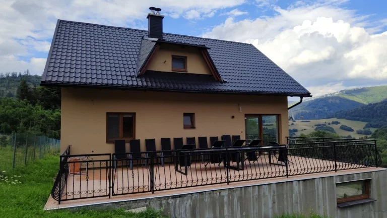 Rodinný dom s veľkou ubytovacou kapacitou Lysica