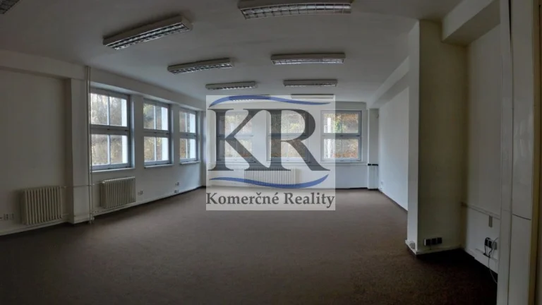 61 m2 Administratívne priestory na PRENÁJOM, Trenčín-centrum