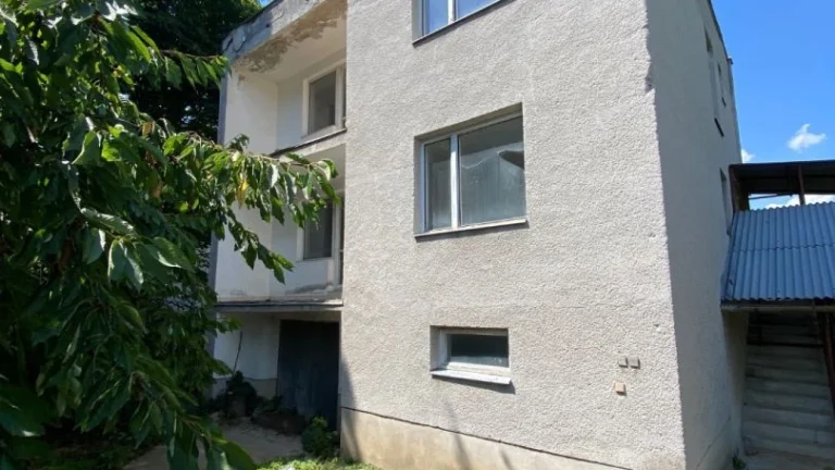 5 izbový rodinný dom v pôvodnom stave