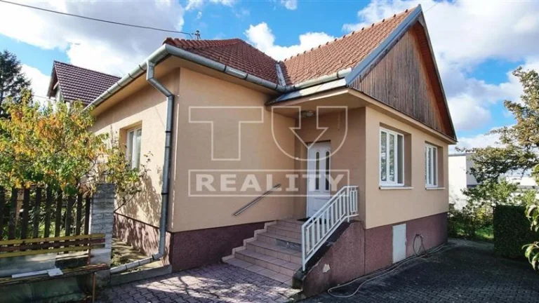 Útulný rod.dom, 4izby, s pozemkom 751m2, na predaj v...